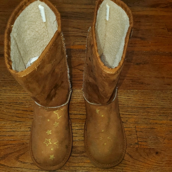 Airwalk Tan Star Cozy Girls Boot - Picture 2 of 11
